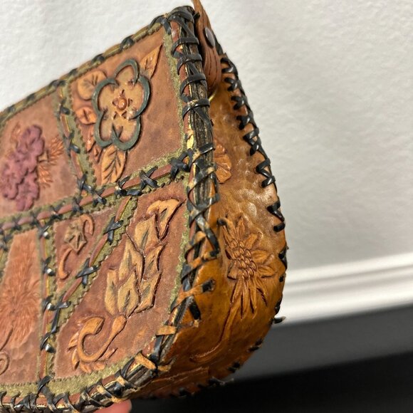 Vtg 70s Mexico Tooled Leather Stitched Patchwork Floral Hippie Boho Bag Purse - Picture 5 of 8
